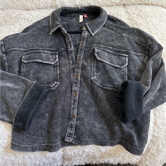 Anthropologie Shrunken Shacket by Pilcro - Picture 4 of 5